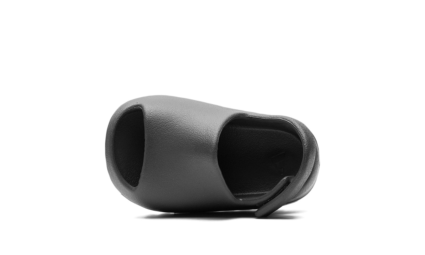 adidas Yeezy Slide Dark Onyx (Infants)
