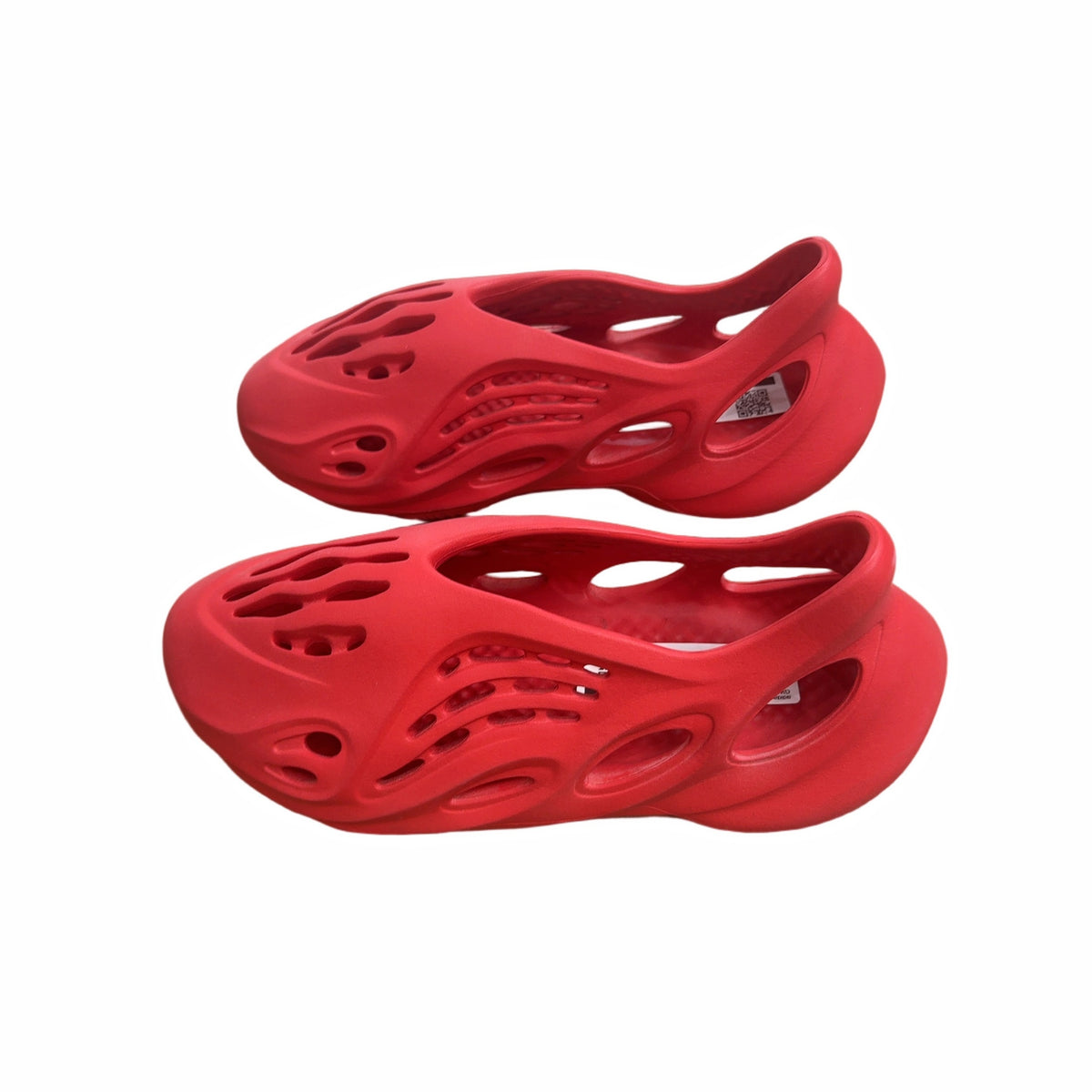 adidas Yeezy Foam RNNR Vermillion