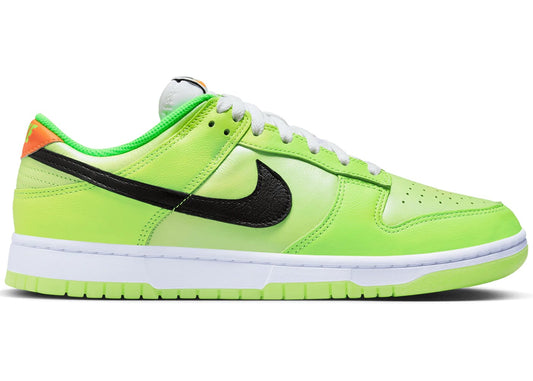 Nike Dunk Low SE Splash Volt