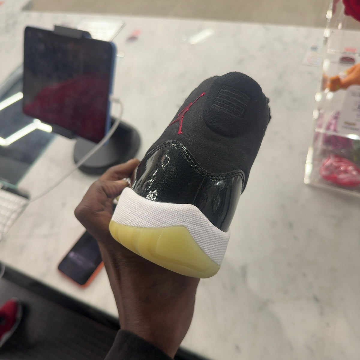 Jordan 11 Retro 72-10