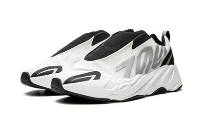 adidas Yeezy Boost 700 MNVN Laceless Analog