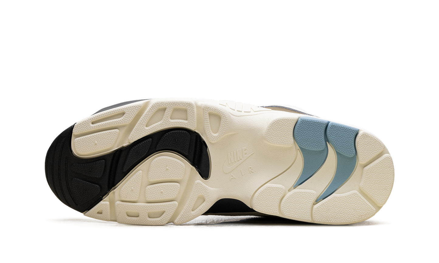 Nike Air Diamond Turf Must Be the Money