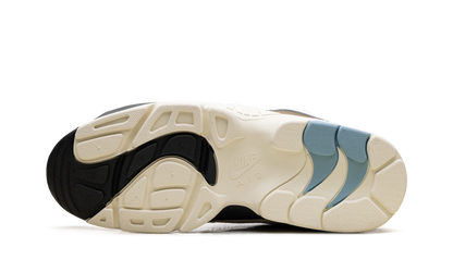 Nike Air Diamond Turf Must Be the Money