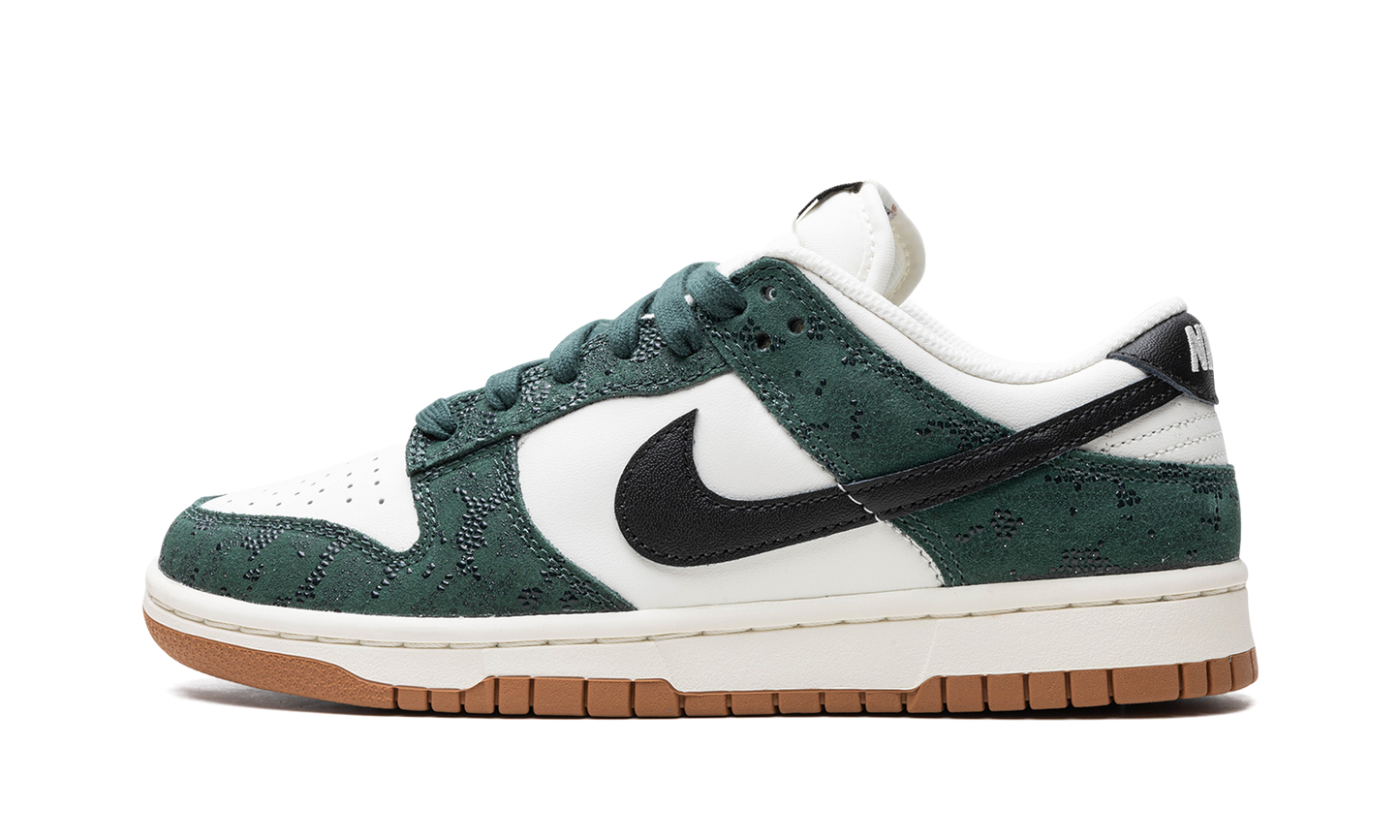 Nike Dunk Low Green Snake (Women's)