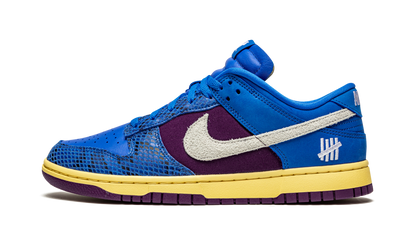 Nike Dunk Low Undefeated 5 On It Dunk vs. AF1