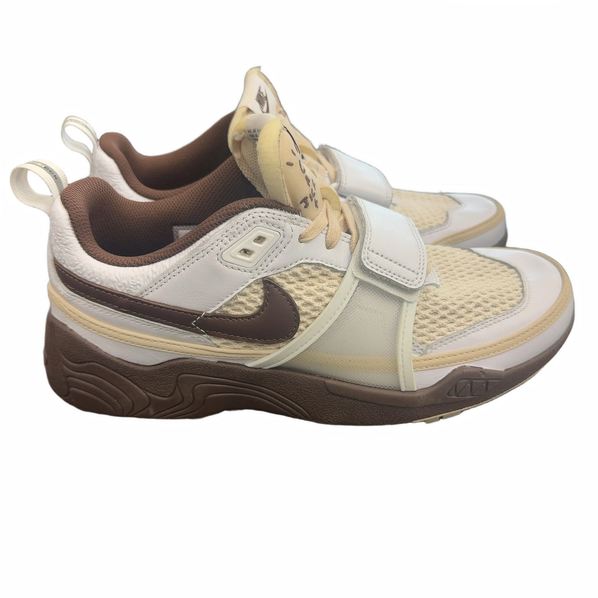 Nike Zoom Field Jaxx Travis Scott Light Chocolate