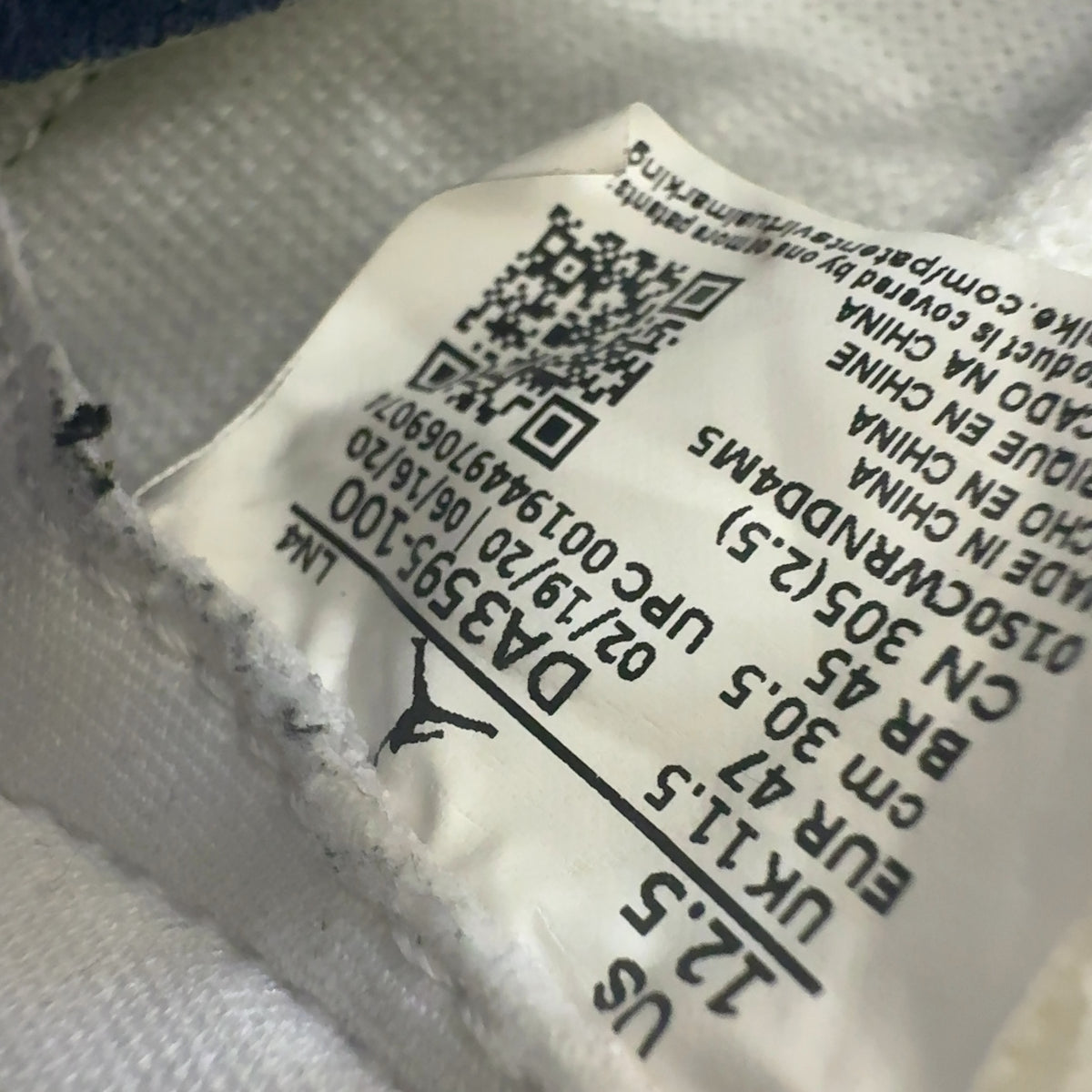Jordan 3 Retro Fragment