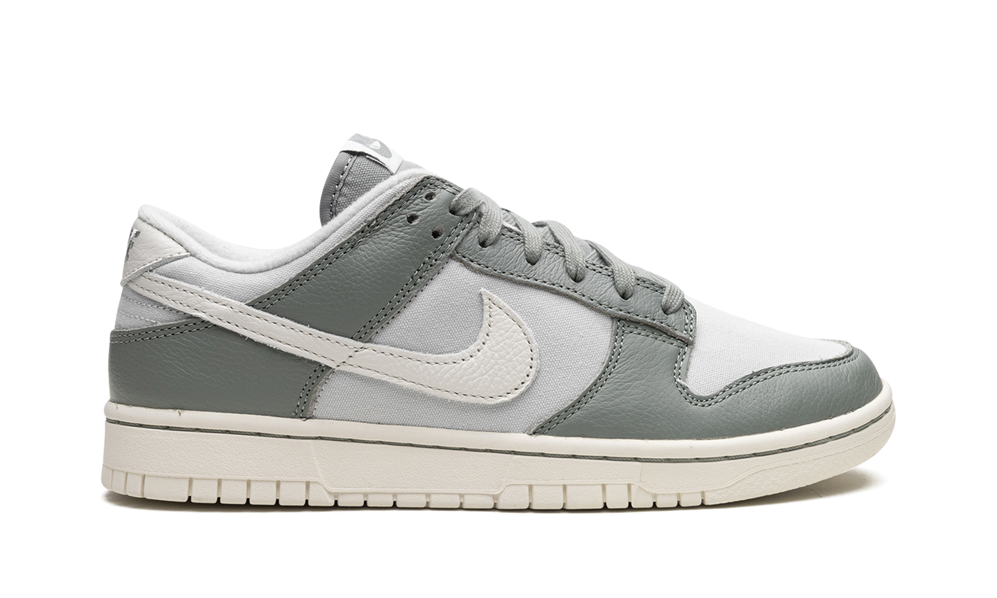 Nike Dunk Low Mica Green
