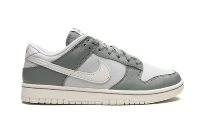Nike Dunk Low Mica Green