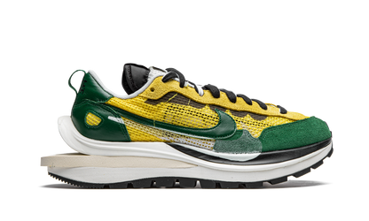 Nike Vaporwaffle sacai Tour Yellow Stadium Green