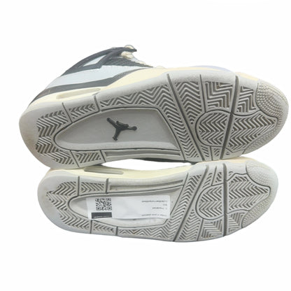 Jordan 4 pure platinum
