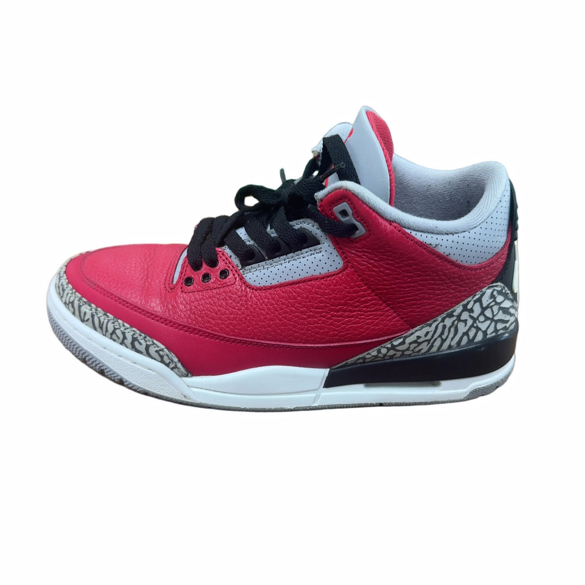 Jordan 3 Retro SE Unite