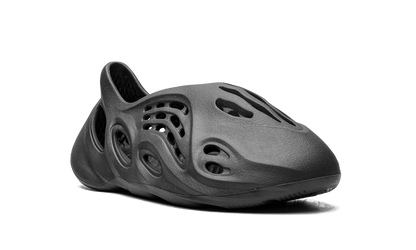 adidas Yeezy Foam RNR Onyx