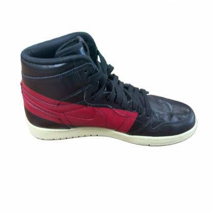 Jordan 1 Retro High OG Defiant Couture