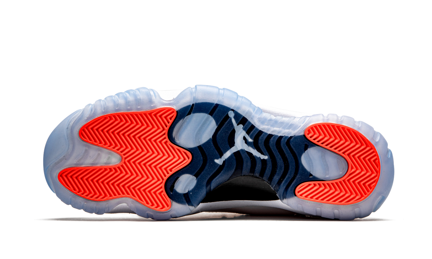 Jordan 11 Adapt White