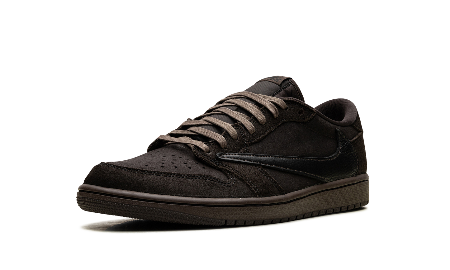 Jordan 1 Retro Low OG SP Travis Scott Velvet Brown