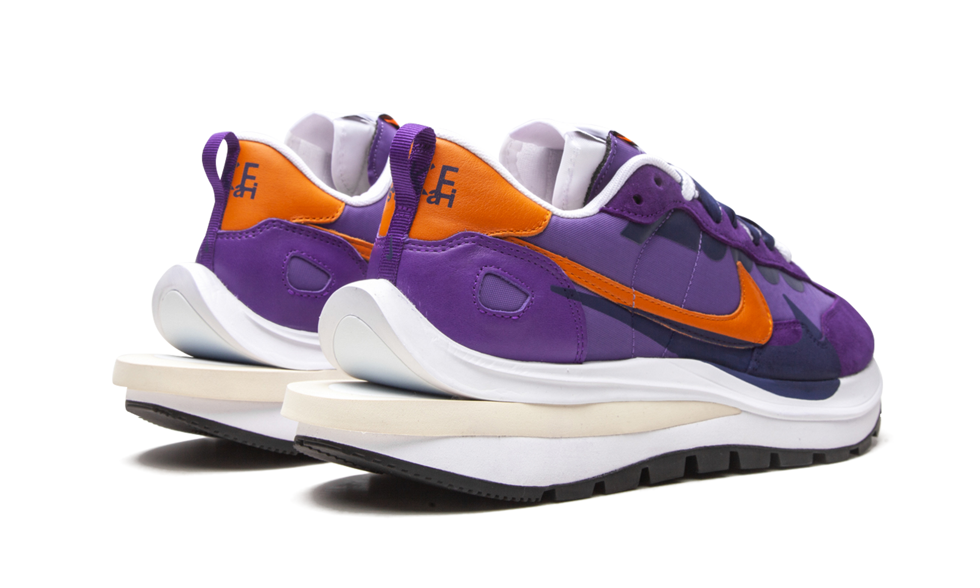 Nike Vaporwaffle sacai Dark Iris