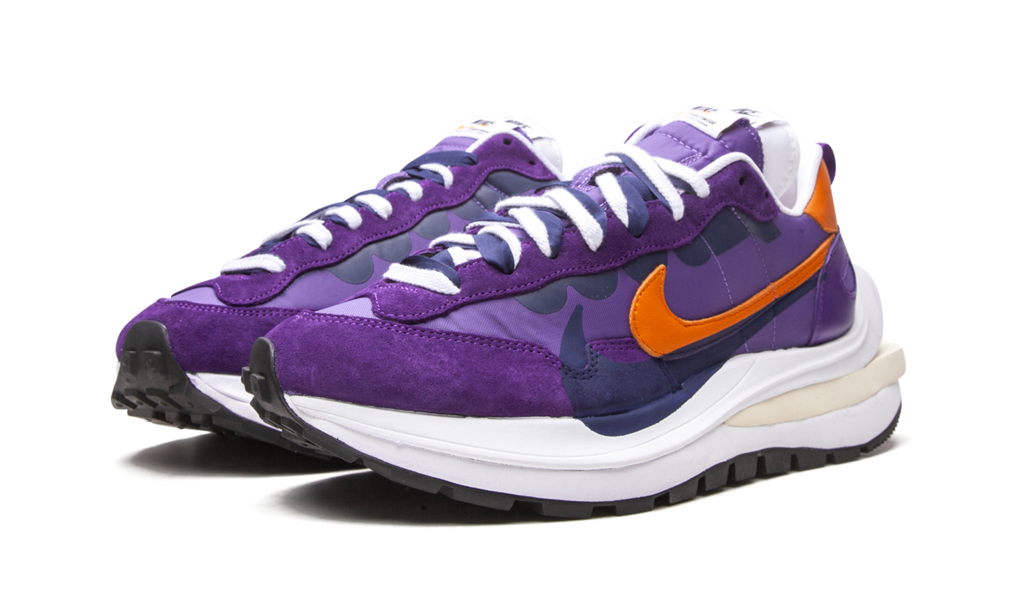 Nike Vaporwaffle sacai Dark Iris