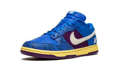 Nike Dunk Low Undefeated 5 On It Dunk vs. AF1