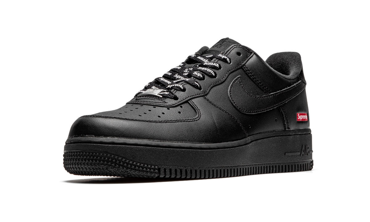 Nike Air Force 1 Low Supreme Black