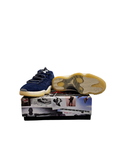 Jordan 11 Retro Low Derek Jeter RE2PECT