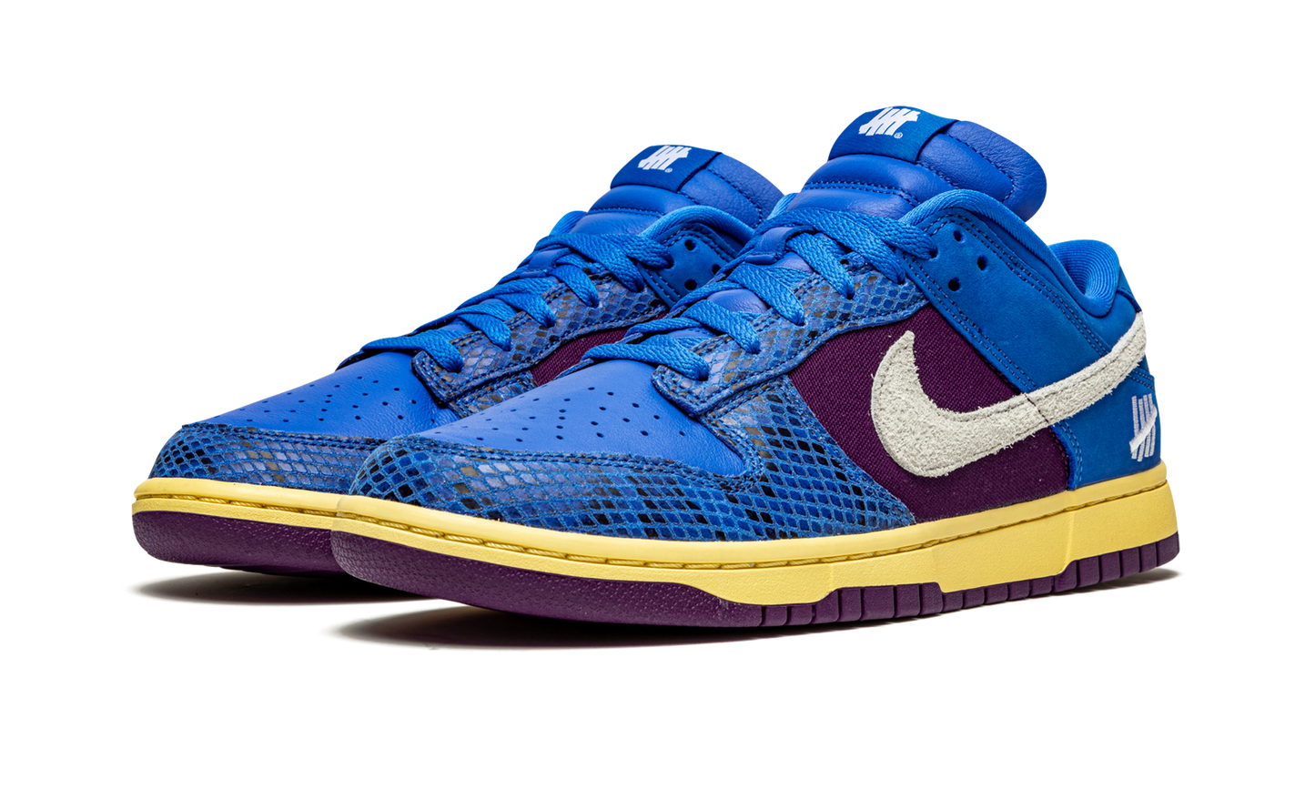 Nike Dunk Low Undefeated 5 On It Dunk vs. AF1
