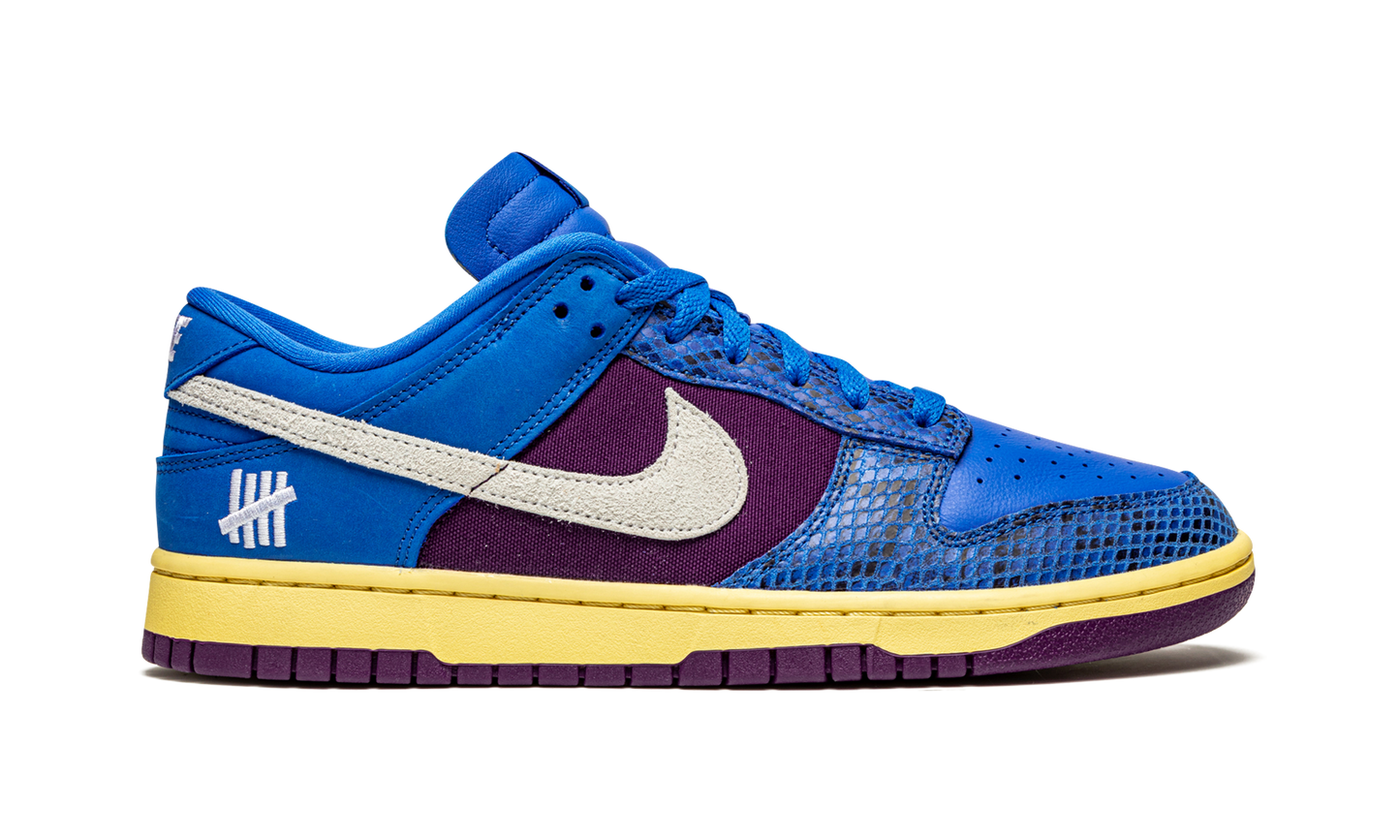 Nike Dunk Low Undefeated 5 On It Dunk vs. AF1