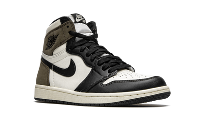 Jordan 1 Retro High Dark Mocha