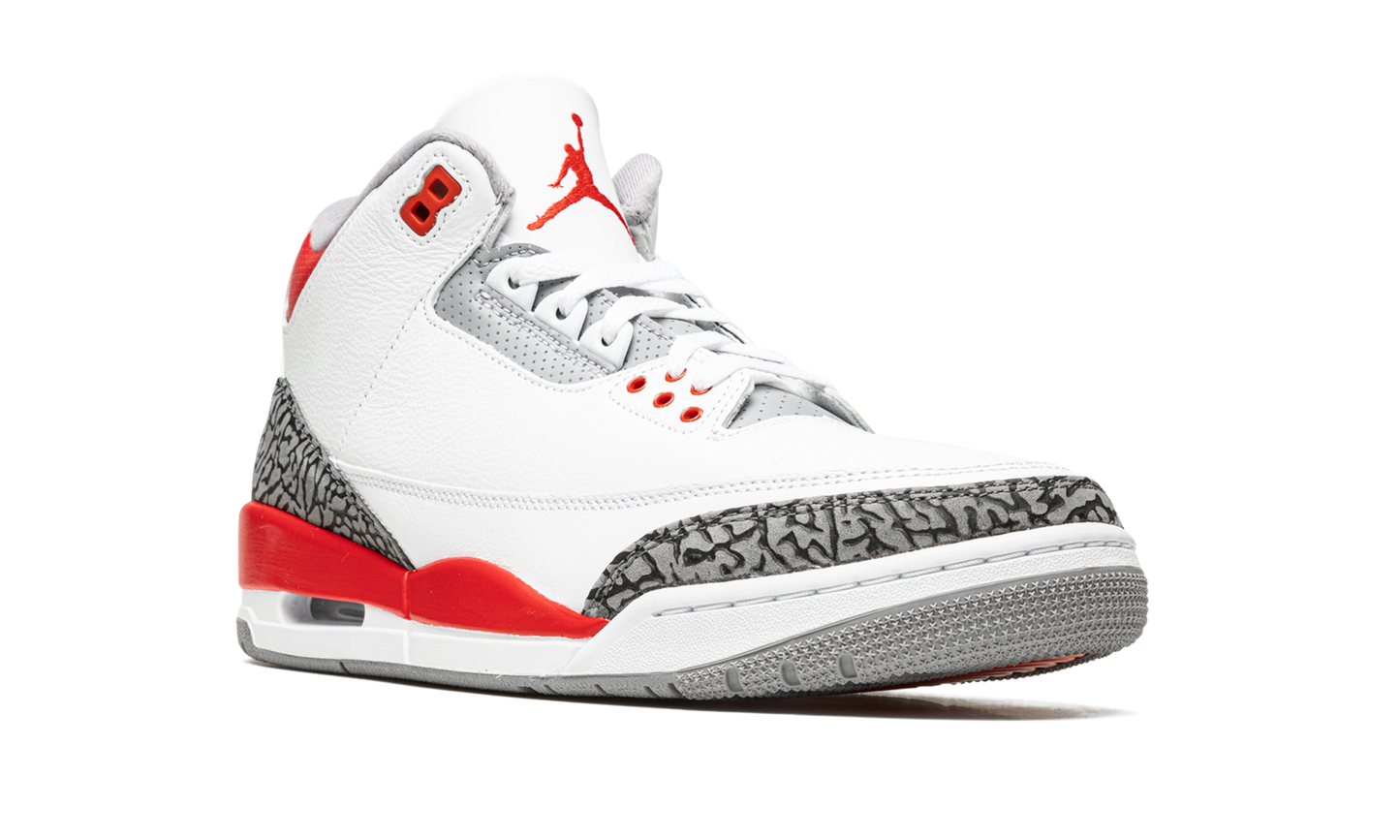 Jordan 3 Retro Fire Red (2022)