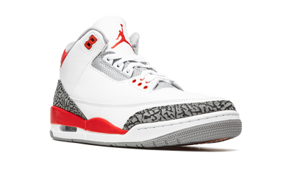 Jordan 3 Retro Fire Red (2022)