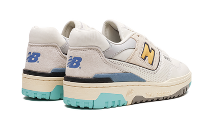 New Balance 550 Sea Salt Yellow