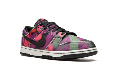 Nike Dunk Low Graffiti Pink