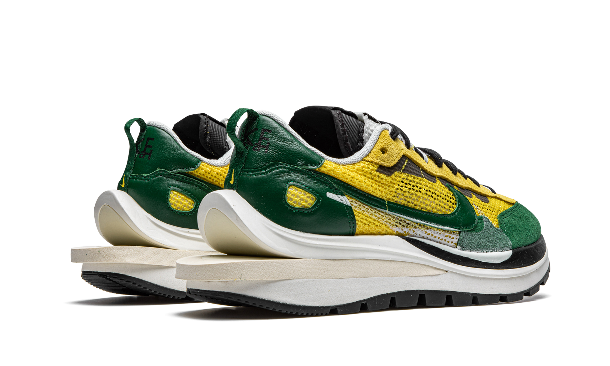 Nike Vaporwaffle sacai Tour Yellow Stadium Green