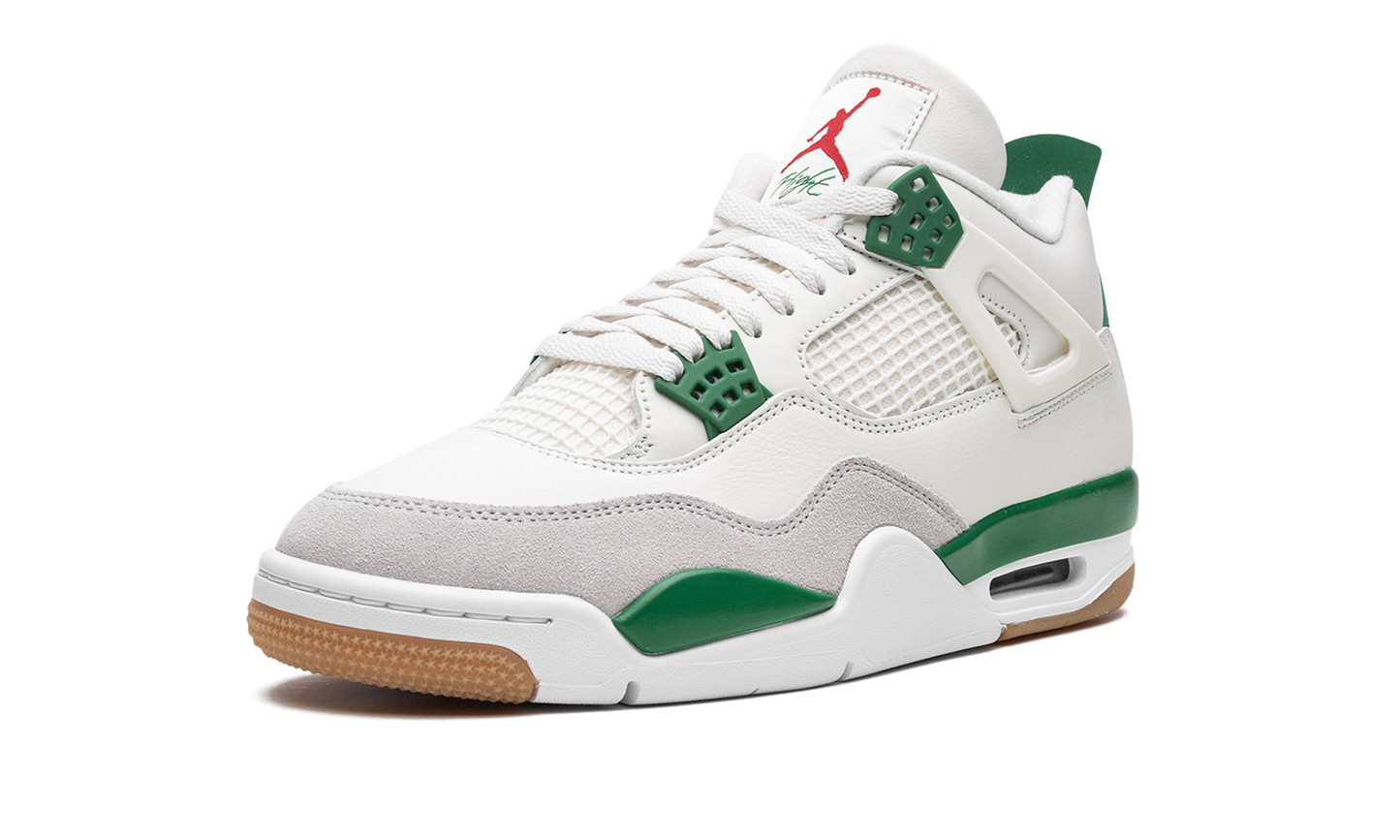 Jordan 4 Retro SB Pine Green