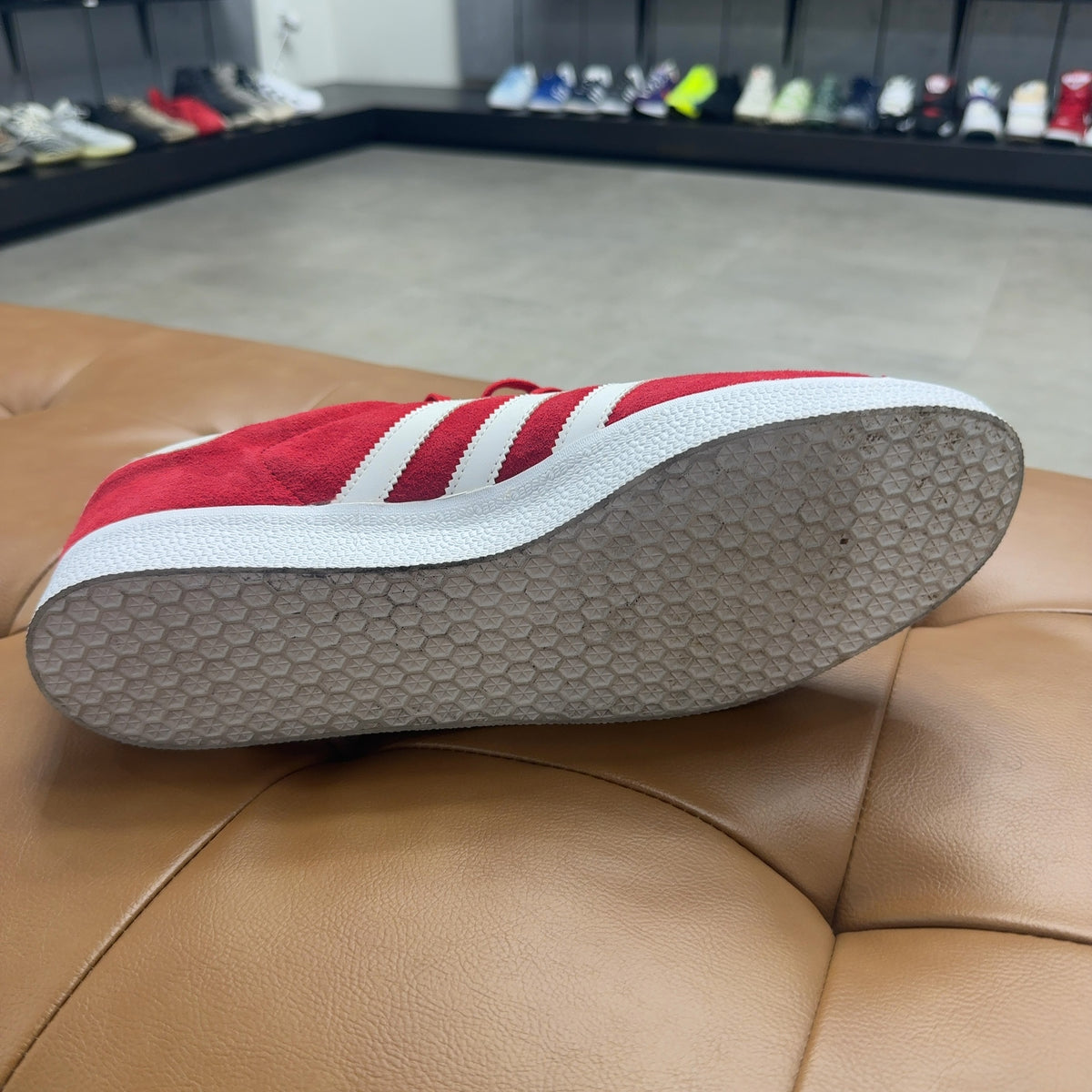adidas Gazelle Scarlet/White/Gold Metallic