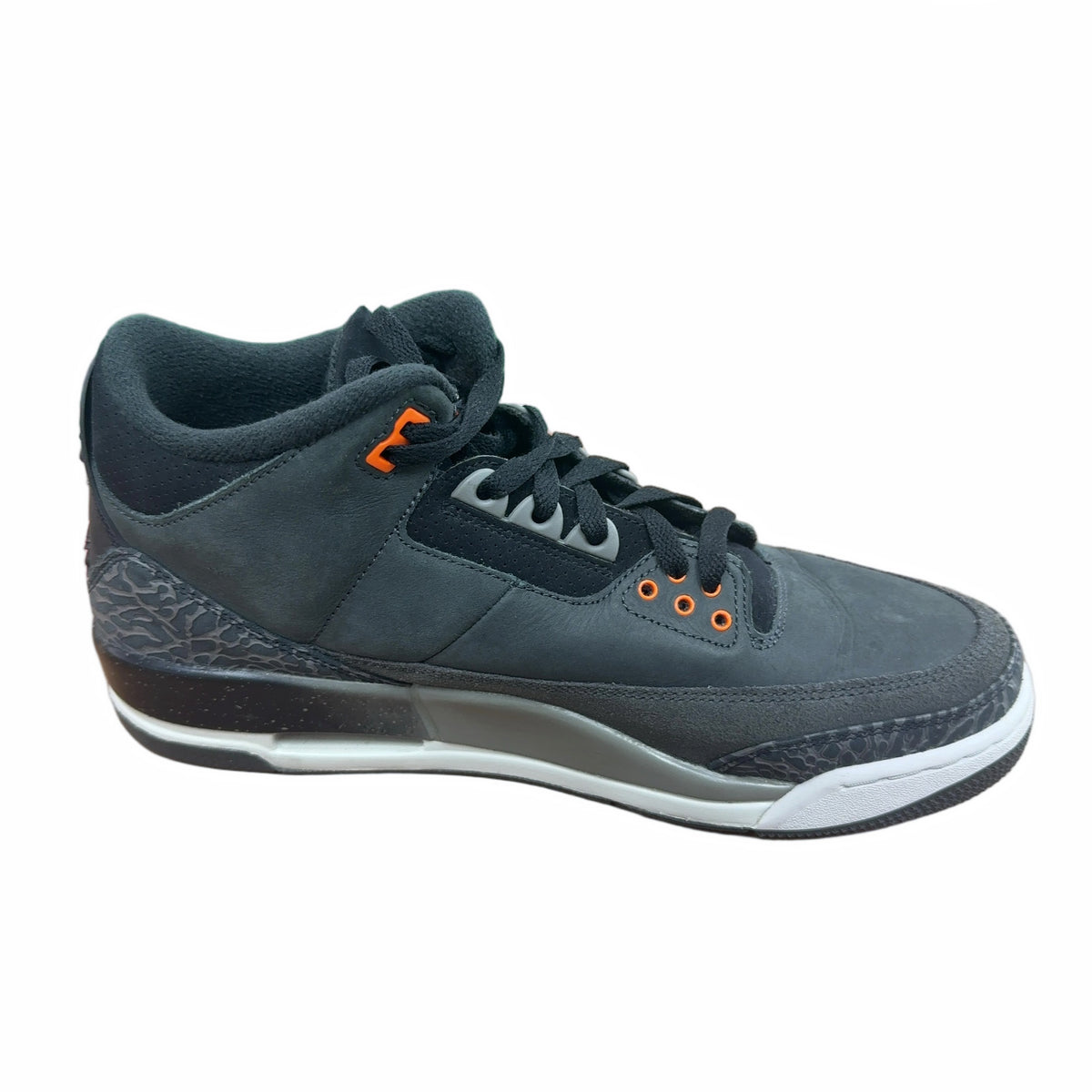 Jordan 3 Retro Fear Pack (2023)