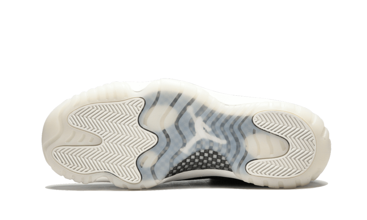 Jordan 11 Retro Low Derek Jeter RE2PECT