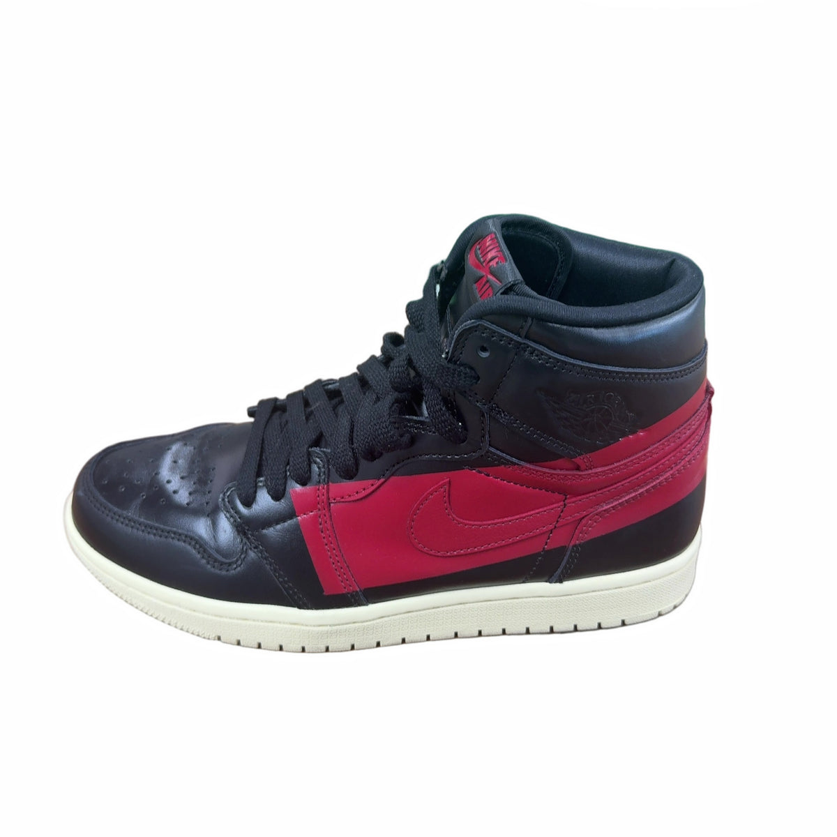 Jordan 1 Retro High OG Defiant Couture