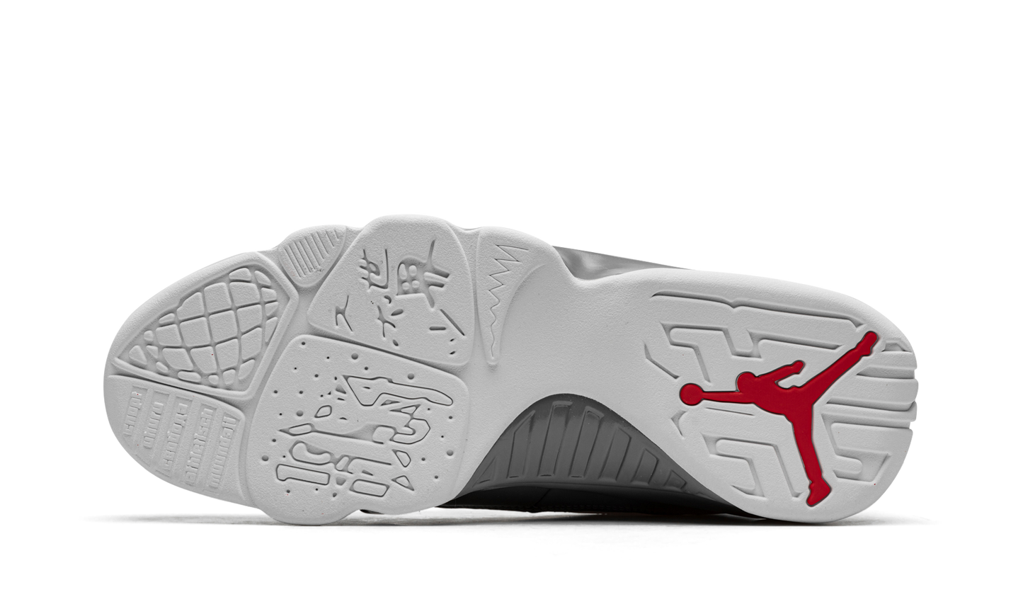 Jordan 9 Retro Fire Red