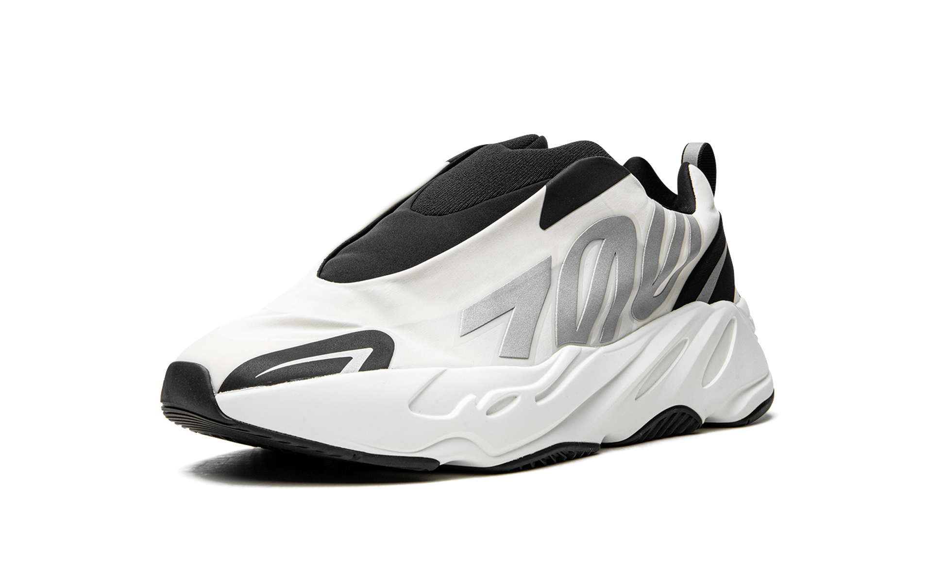 adidas Yeezy Boost 700 MNVN Laceless Analog