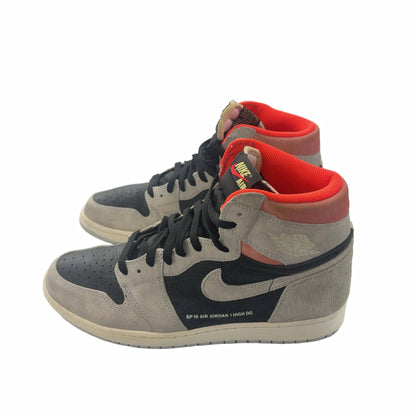 Jordan 1 Retro High Neutral Grey Hyper Crimson
