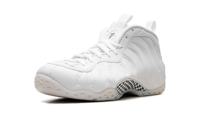 Nike Air Foamposite One Triple White