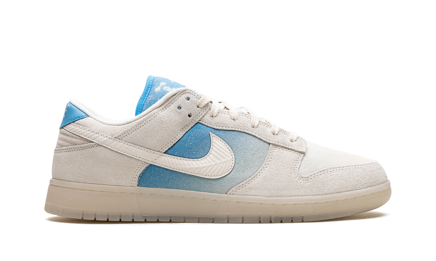 Nike Dunk Low SE LA