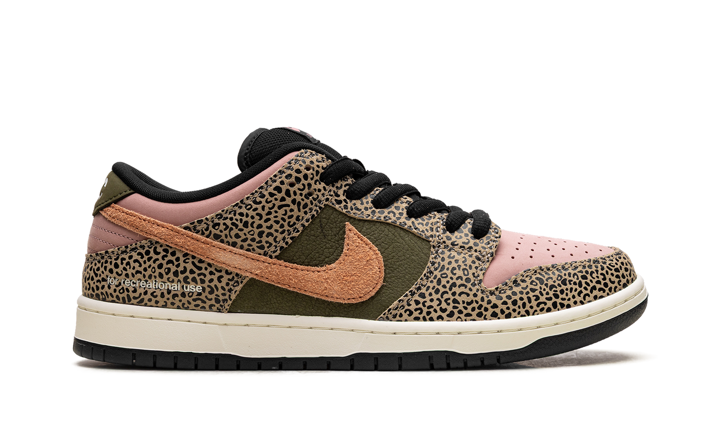 Nike SB Dunk Low Arts-Rec