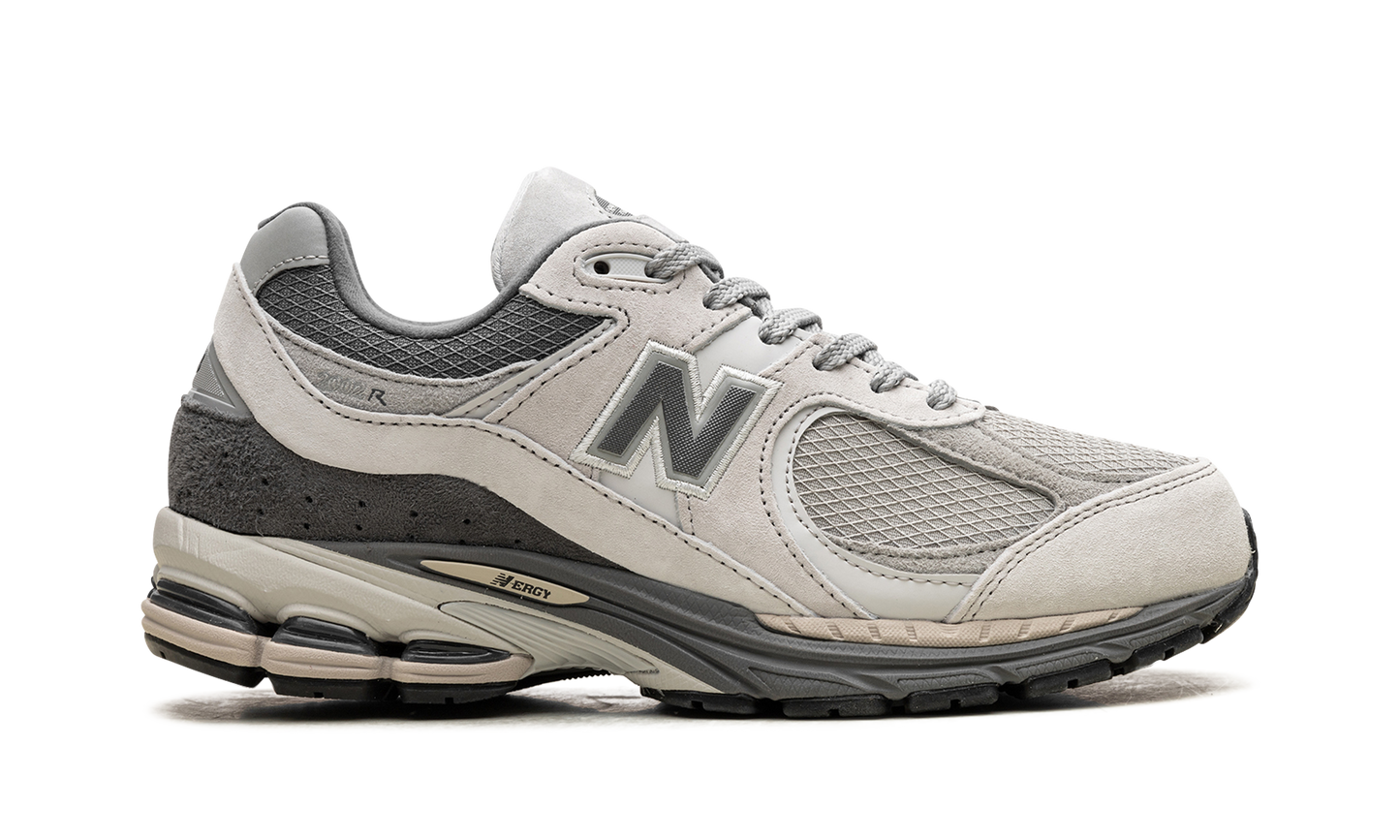 New Balance 2002R Raincloud Concrete