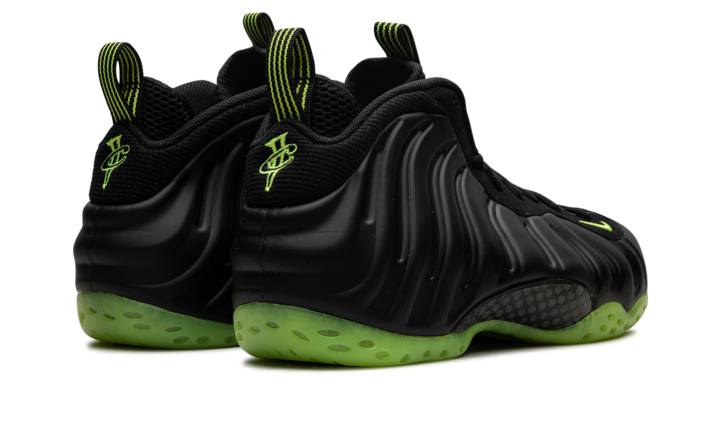 Nike Air Foamposite One Black Volt
