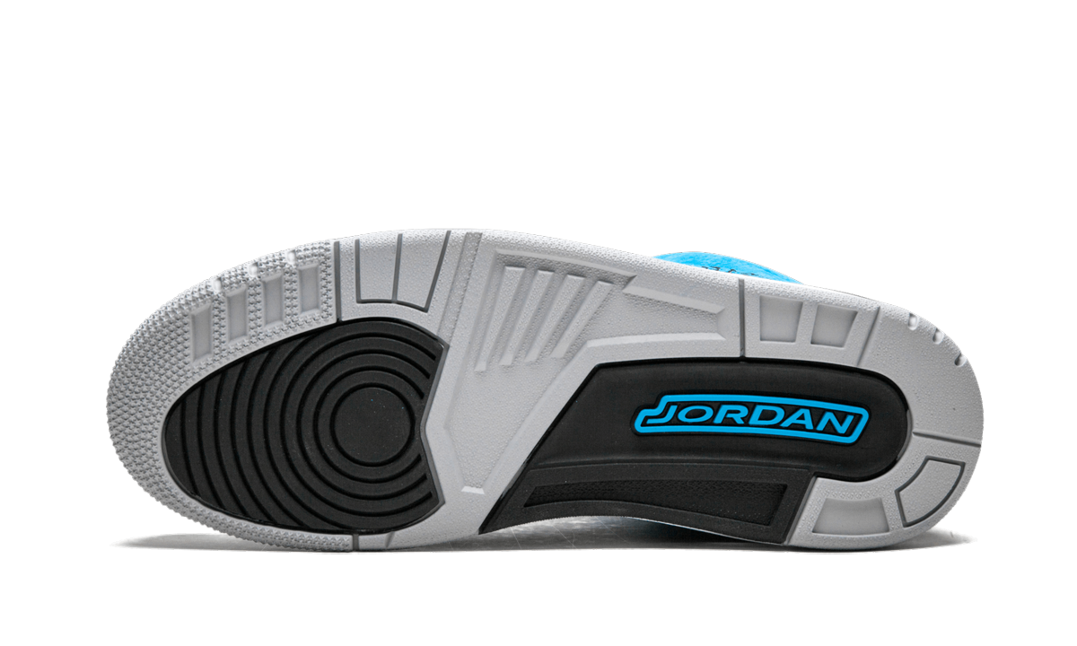 Jordan 3 Retro Powder Blue