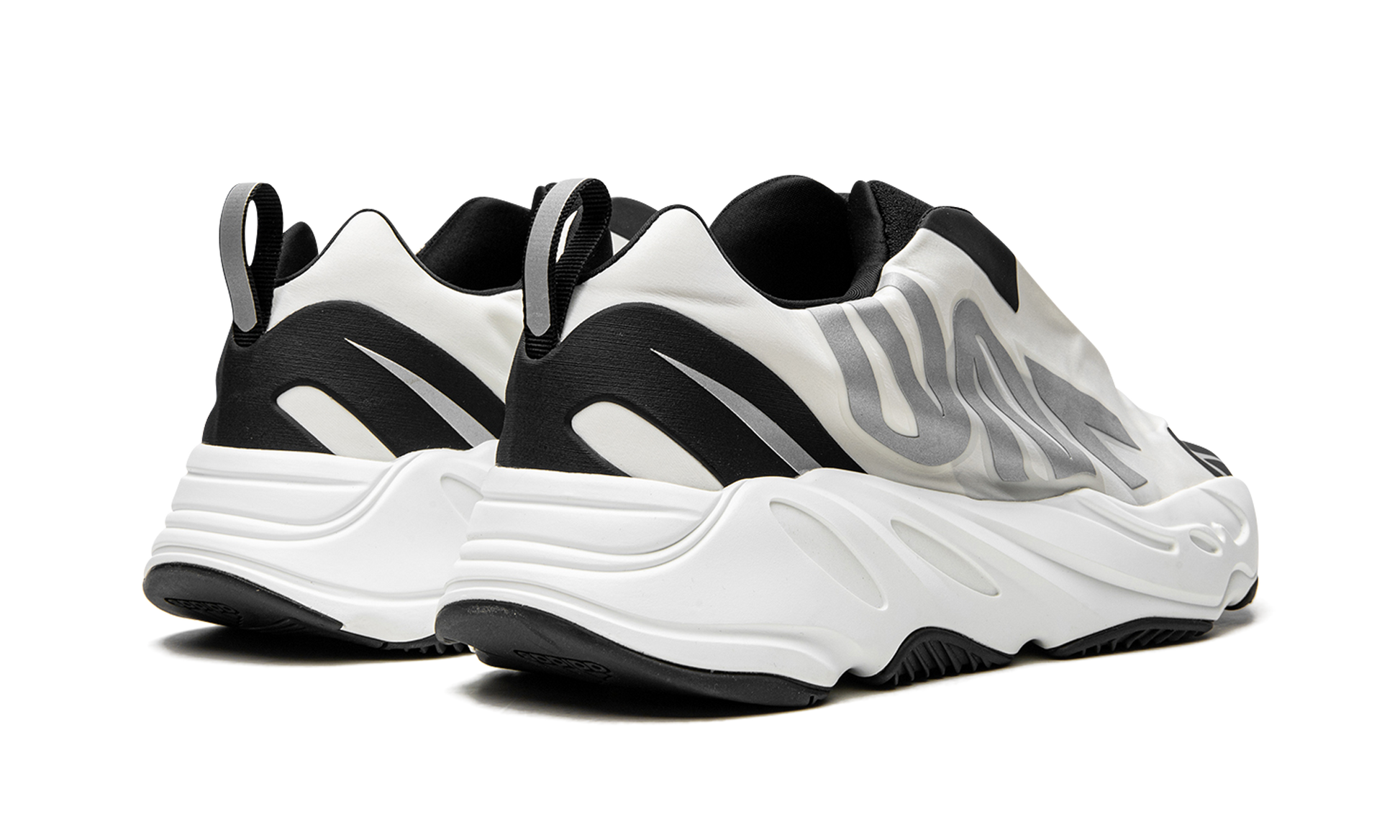 adidas Yeezy Boost 700 MNVN Laceless Analog