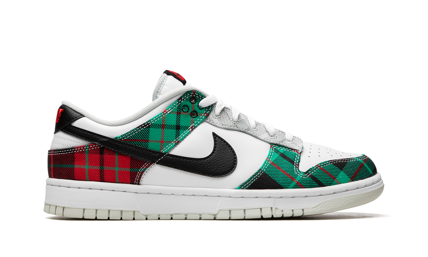 Nike Dunk Low Tartan Plaid