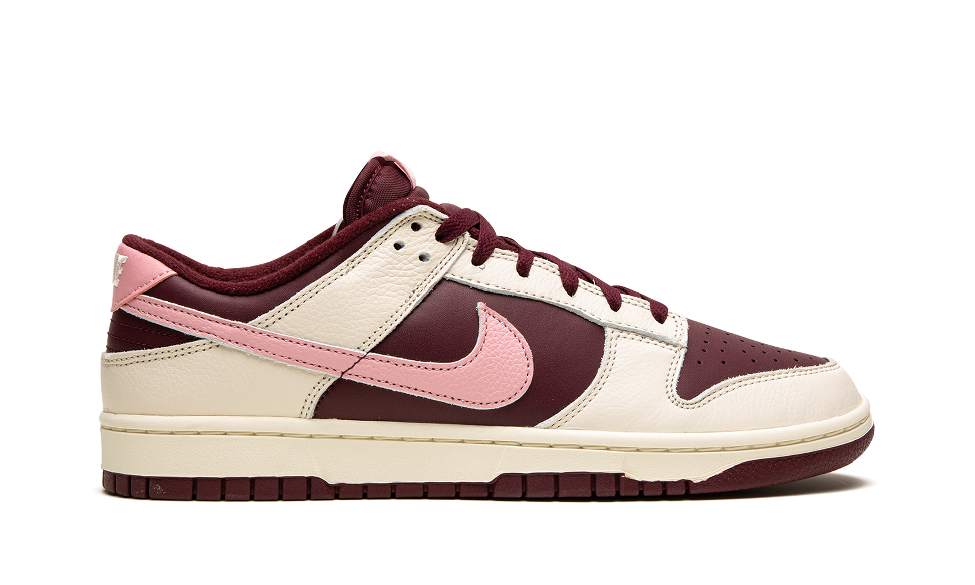 Nike Dunk Low Retro PRM Valentine's Day (2023)